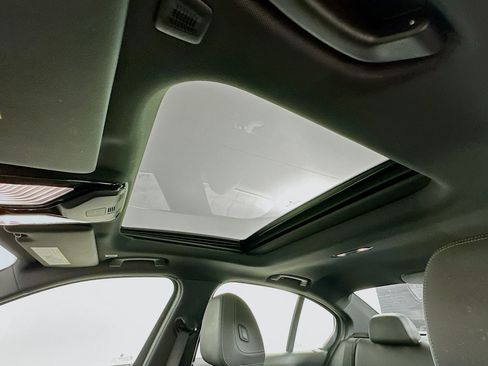 Used 2025 BMW 330i xDrive 330i xDrive image 26