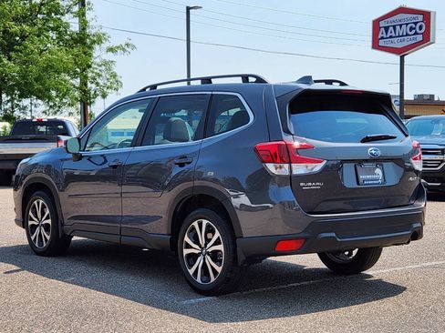 Used 2023 Subaru Forester Limited AWD/4WD image 8