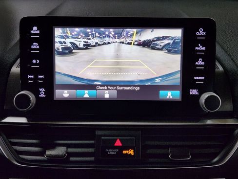 Used 2018 Honda Accord EX image 36