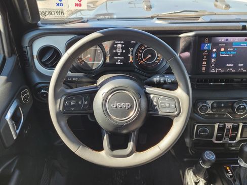 Used 2024 Jeep Wrangler Unlimited Sport AWD/4WD image 13