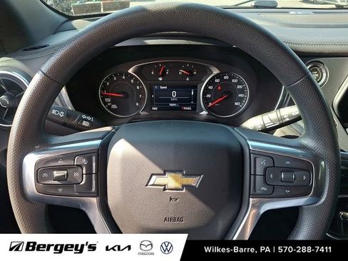 Used 2021 Chevrolet Blazer LT AWD/4WD image 22