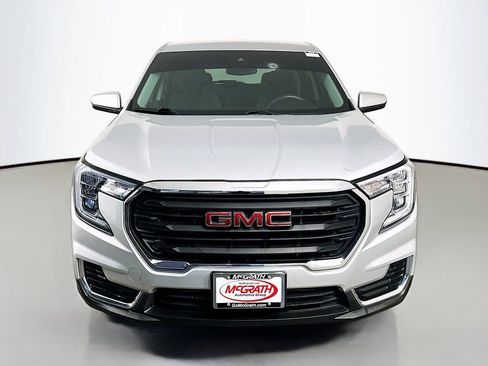 Used 2022 GMC Terrain SLE AWD/4WD image 14