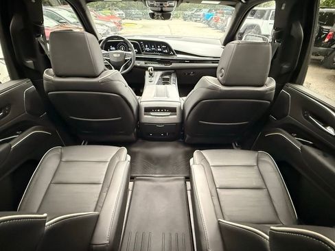 Used 2023 Cadillac Escalade Sport w/ LPO, ONYX Package AWD/4WD image 47