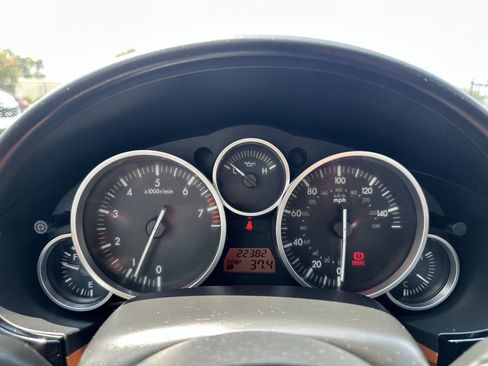 Used 2006 MAZDA MX-5 Miata Grand Touring image 21