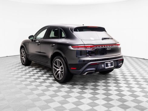 New 2026 Porsche Macan image 3