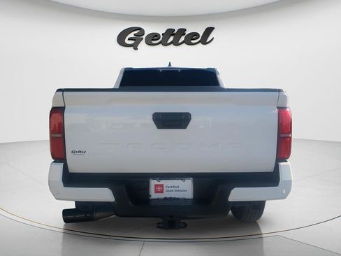 Used 2024 Toyota Tacoma SR5 w/ SR5 Upgrade Package RWD image 5
