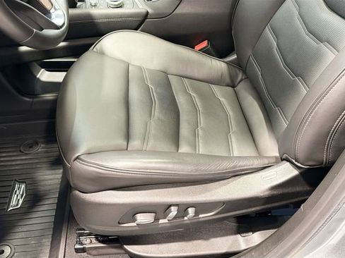 Certified 2024 Cadillac XT6 Sport w/ Platinum Package image 19