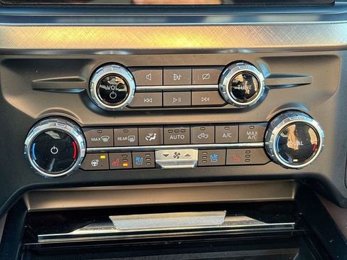 Used 2023 Ford F250 King Ranch image 25