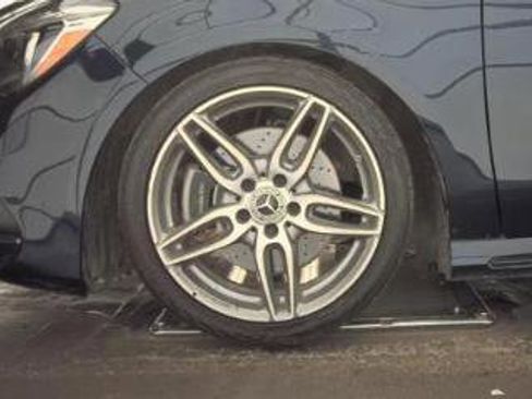 Used 2018 Mercedes-Benz CLA 250 image 8