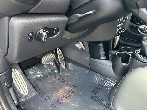 Used 2016 MINI Cooper S image 31