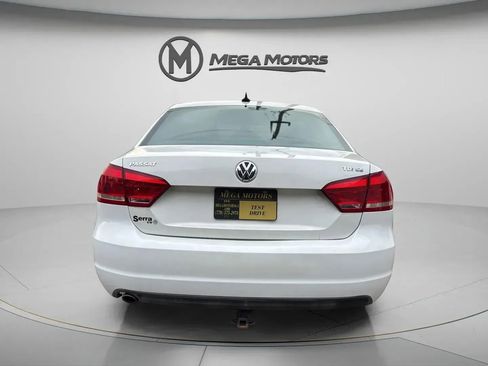 Used 2013 Volkswagen Passat TDI SE image 6