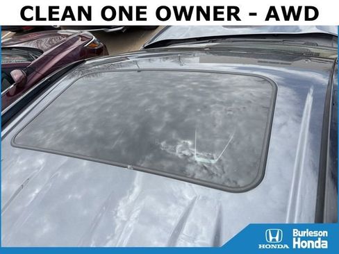 Used 2023 Toyota RAV4 XLE Premium image 10