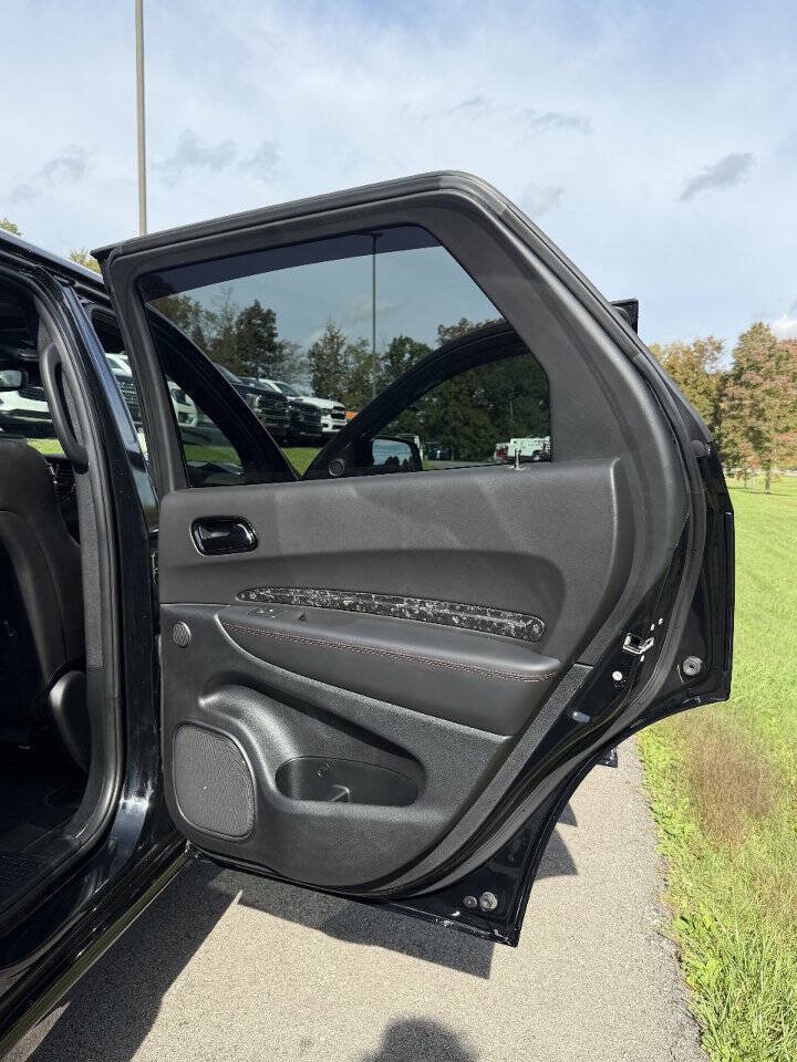 Used 2023 Dodge Durango R/T AWD/4WD image 37