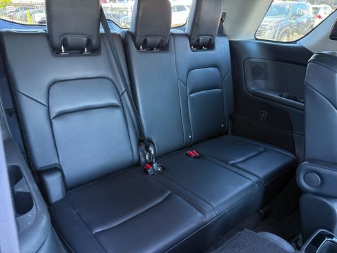 Used 2023 Nissan Pathfinder Platinum image 20