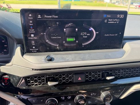 Used 2024 Honda Accord Touring image 18