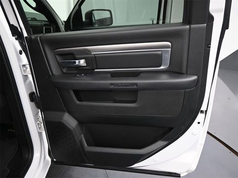 Used 2024 RAM 1500 Classic Warlock image 19