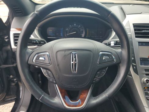 Used 2020 Lincoln MKZ Reserve w/ Elements Package FWD image 14