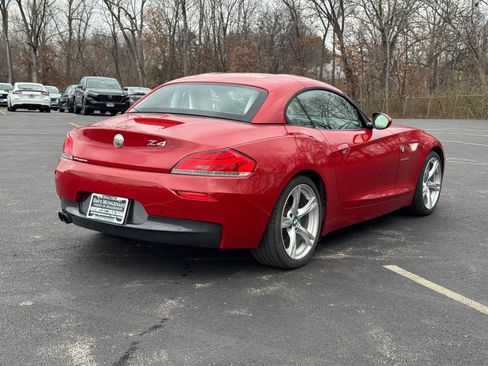 Used 2011 BMW Z4 sDrive30i image 3