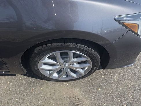 Used 2020 Acura ILX image 4