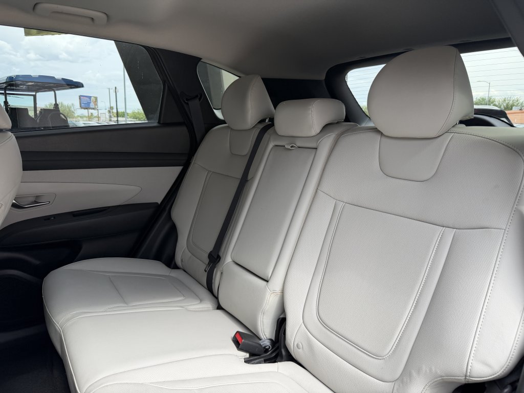 Used 2025 Hyundai Tucson SEL FWD image 34