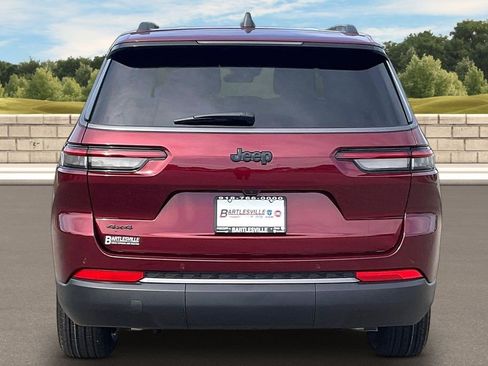 New 2026 Jeep Grand Cherokee L 4WD image 4