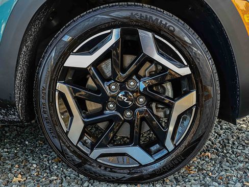 Certified 2024 Kia Seltos SX image 27