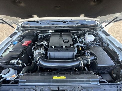 Used 2024 Nissan Frontier SV w/ SV Convenience Package image 29