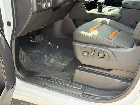 New 2026 GMC Sierra 1500 AT4 w/ AT4 Premium Package image 18