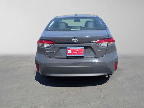 Certified 2025 Toyota Corolla LE FWD image 4