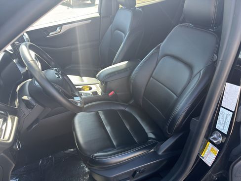 Used 2024 Ford Escape Platinum AWD/4WD image 5