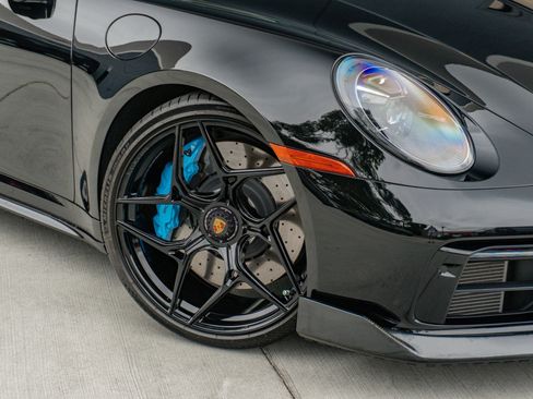 Used 2022 Porsche 911 Carrera 4 GTS w/ Premium Package AWD/4WD image 32