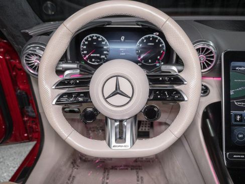 Certified 2023 Mercedes-Benz SL 55 AMG 4MATIC image 19