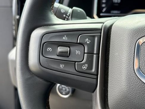 Used 2024 GMC Sierra 1500 AT4 w/ Technology Package image 29