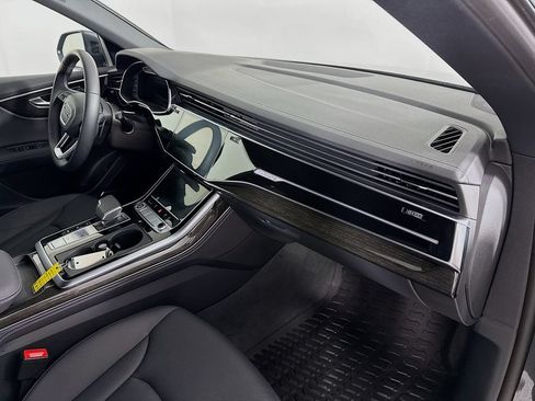 Used 2026 Audi Q8 Premium Plus AWD/4WD image 29