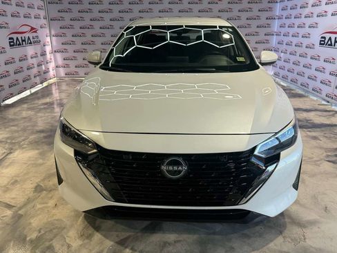 Used 2025 Nissan Sentra SV image 4