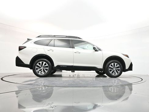 Used 2020 Subaru Outback Premium image 33