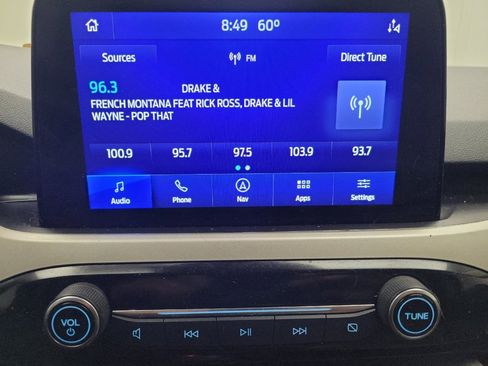 Used 2021 Ford Escape SE image 25