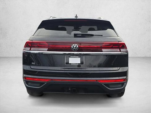 New 2026 Volkswagen Atlas Cross Sport SE image 4