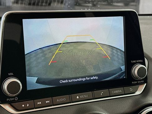 Used 2023 Nissan Sentra SV image 22