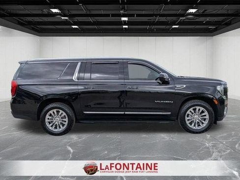 Used 2021 GMC Yukon XL SLT AWD/4WD image 6