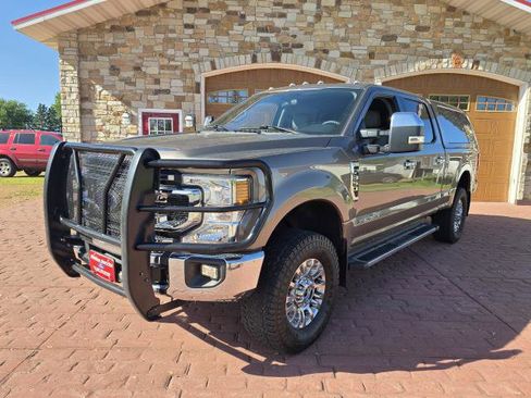 Used 2022 Ford F350 XLT w/ XLT Premium Package AWD/4WD image 7