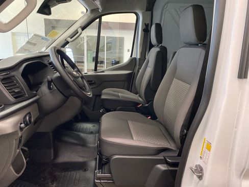 New 2026 Ford Transit 250 148 Medium Roof image 13