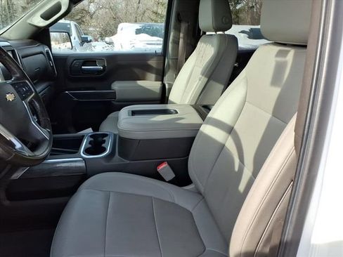 Used 2022 Chevrolet Silverado 1500 LTZ w/ LTZ Premium Package image 19