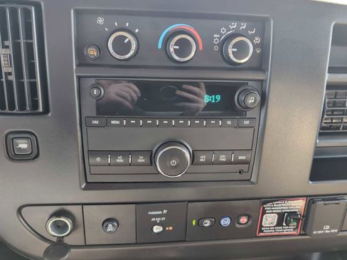 New 2026 Chevrolet Express 2500 w/ Driver Convenience Package RWD image 21