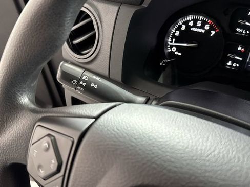 Used 2021 Toyota Tundra SR image 14