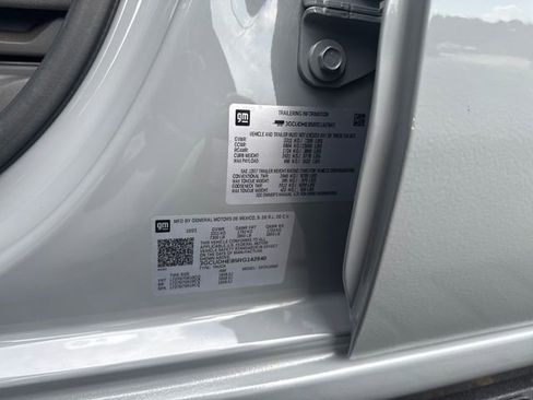 Certified 2024 Chevrolet Silverado 1500 ZR2 image 36