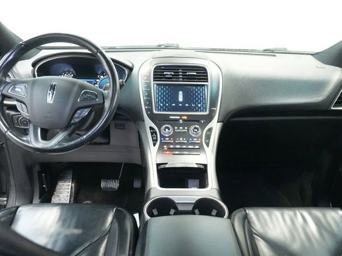 Used 2018 Lincoln MKX Select w/ Select Plus Package image 37