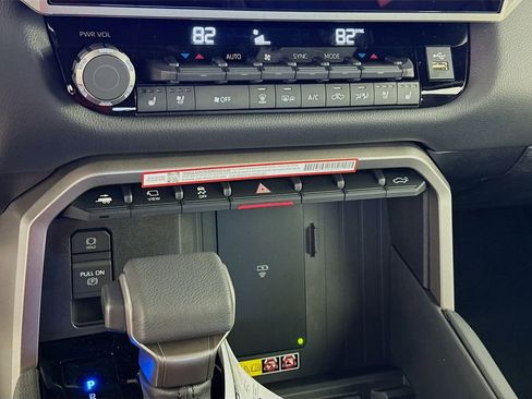 New 2026 Toyota Tundra Limited image 19