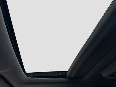 Used 2022 Honda Odyssey Touring image 11
