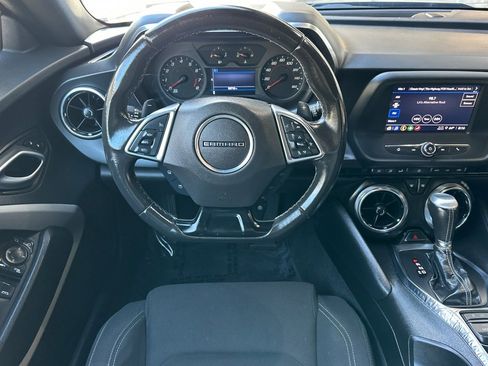 Certified 2023 Chevrolet Camaro LT image 17